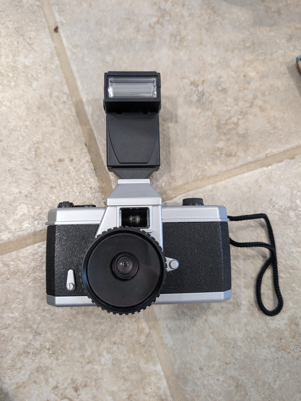 vintage Bratz The Movie 35mm toy film camera